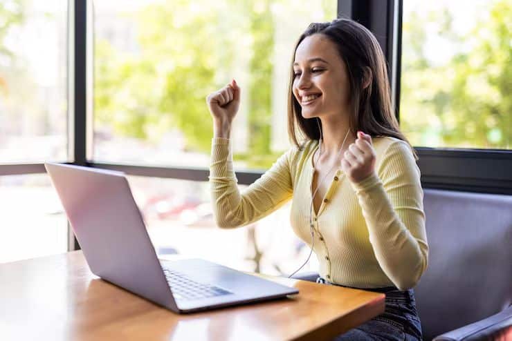 South African small business owner reviewing website performance to improve conversions with help from Select Web.